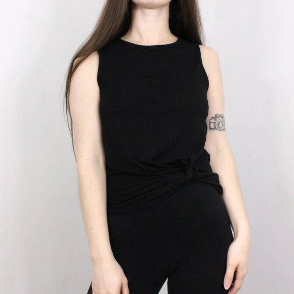 *Joe Fresh Active Black Tank - Picture 1 of 6